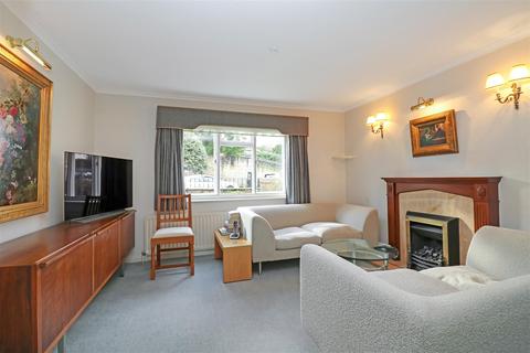 3, Castle Court Castle Lane, Warwick, CV34 4EB