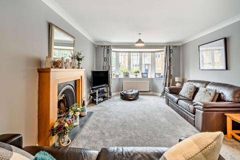 18 Brinklow Way, Harrogate, HG2 9JW