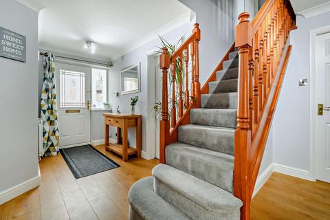 18 Brinklow Way, Harrogate, HG2 9JW