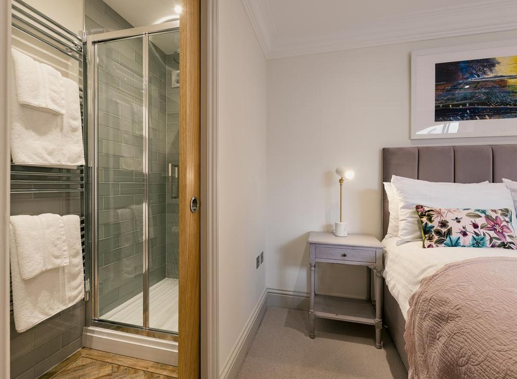 Derwent Apartments 140422 055 Gallery.jpg
