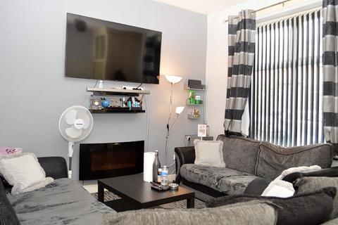 16 Harper Street, Oldham, OL8 1BB