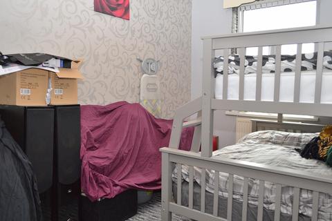 16 Harper Street, Oldham, OL8 1BB