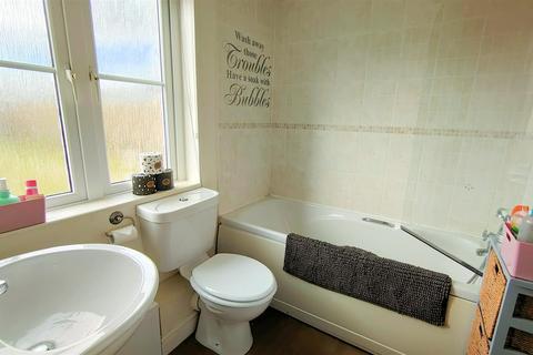 17 Buzzard Road, Whitchurch, Tavistock, PL19 9FZ