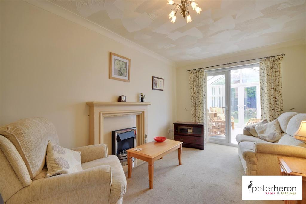 Close, Broadway Grange, Sunderland 2 bed bungalow for sale