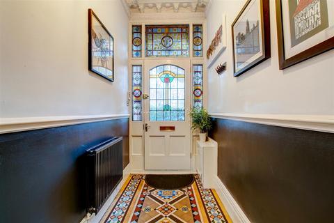 6 bedroom semi-detached house for sale - Cathedral Road, Cardiff