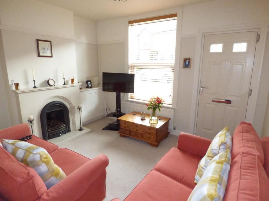 Sanctus Road, StratforduponAvon 3 bed semidetached house £369,950