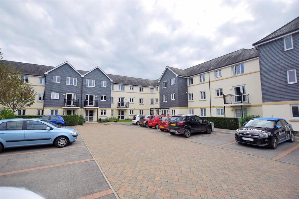 NO ONWARD CHAIN Abbey Rise, Tavistock 1 bed retirement property £
