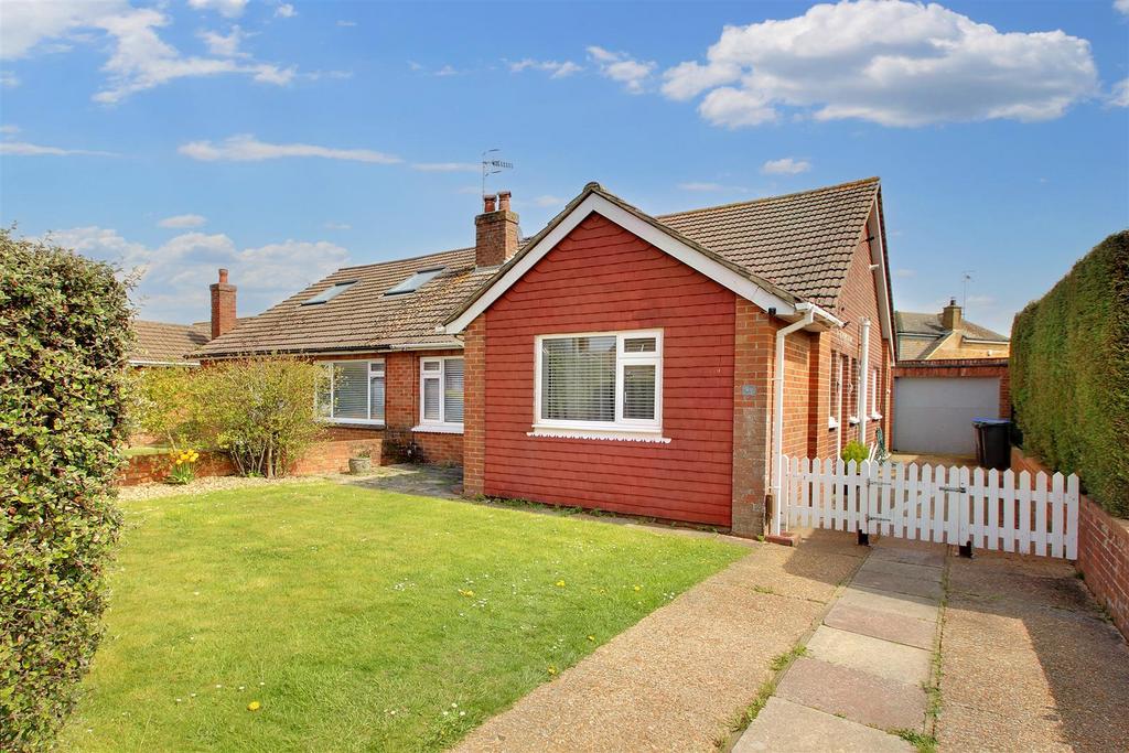 Windermere Crescent, GoringBySea... 2 bed semidetached bungalow £