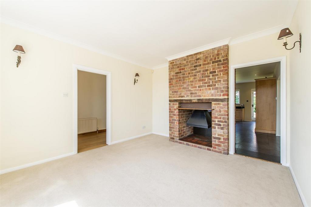 219 Hadlow Road-10.jpg