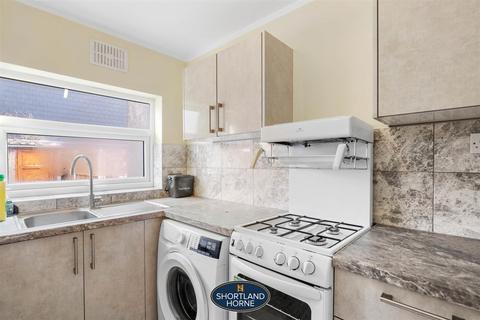 99 Aldbourne Road, Coventry, CV1 4ES