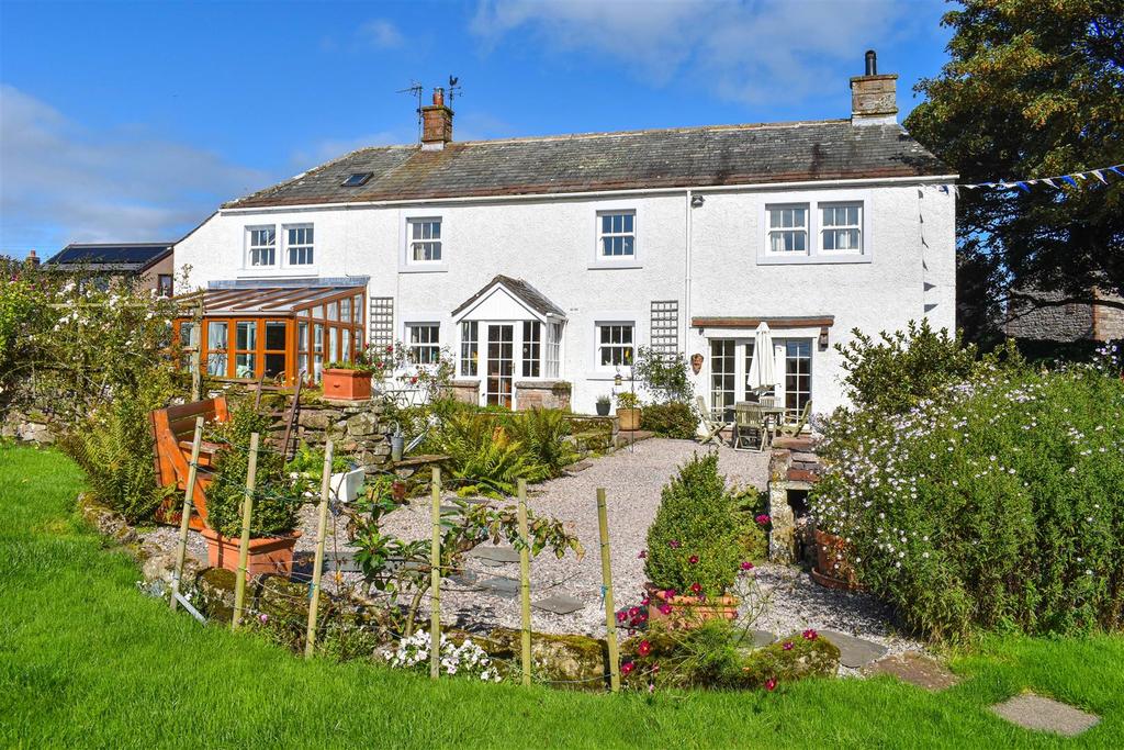 Skelton, Near Penrith 5 bed detached house £575,000