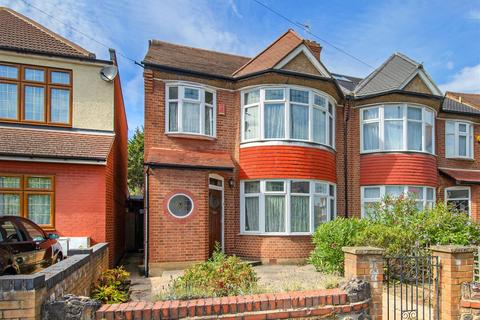 3 bedroom semi-detached house for sale - Connaught Gardens, N13 5BT