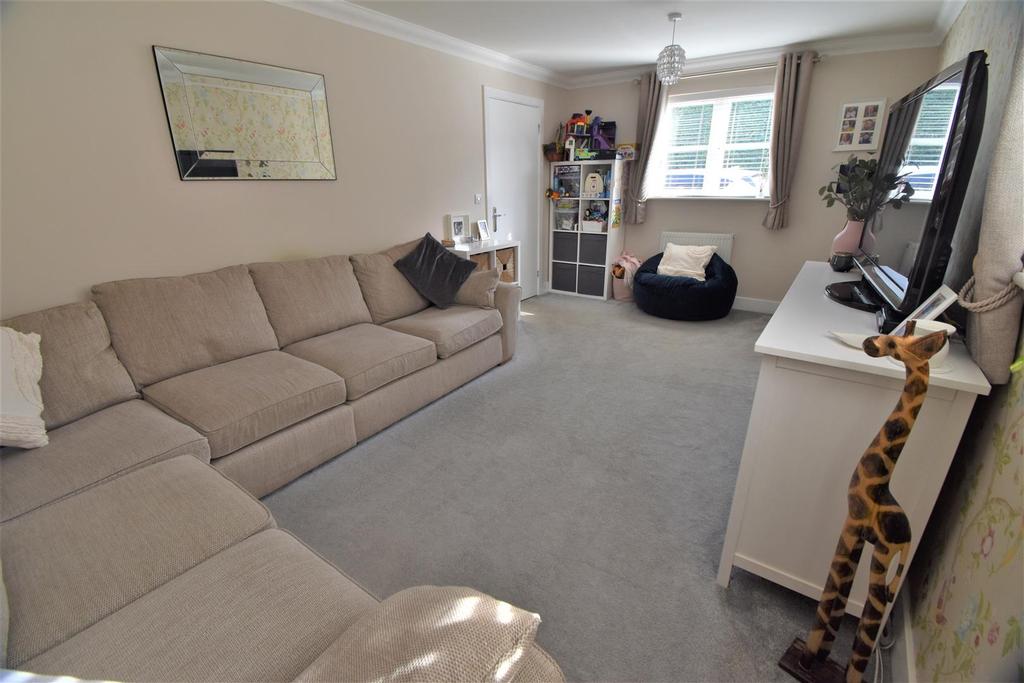 Kingfisher Road, Portishead 3 bed detached house for sale £440,000
