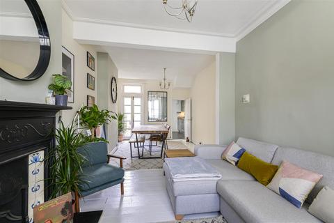 3 bedroom terraced house for sale - Westgate Road, London