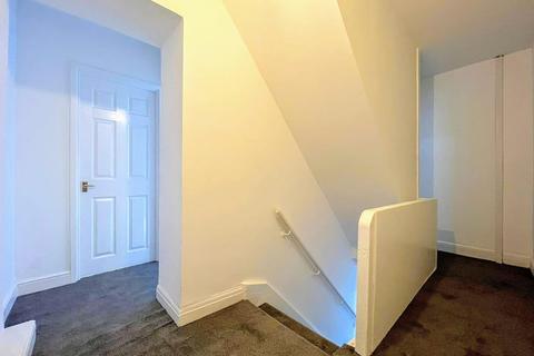 70 Doncaster Road, Darfield, Barnsley, S73 9HX