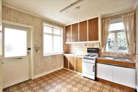 3 bedroom detached bungalow for sale - Park Road, Swarthmoor, Ulverston