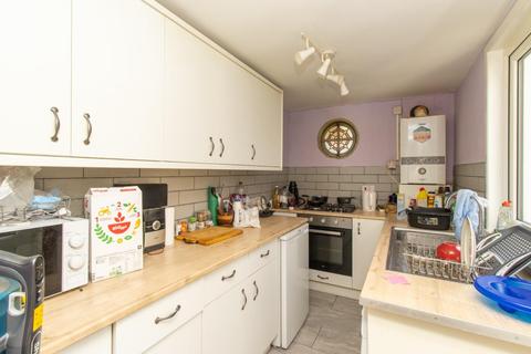 2 bedroom semi-detached house for sale - Alexandra Road, Broadstairs