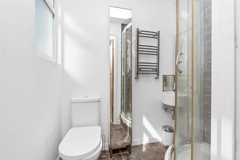 326 Upper Elmers End Road, Beckenham, BR3 3HF