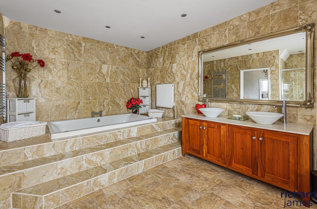 03479afd-b192-4ba...