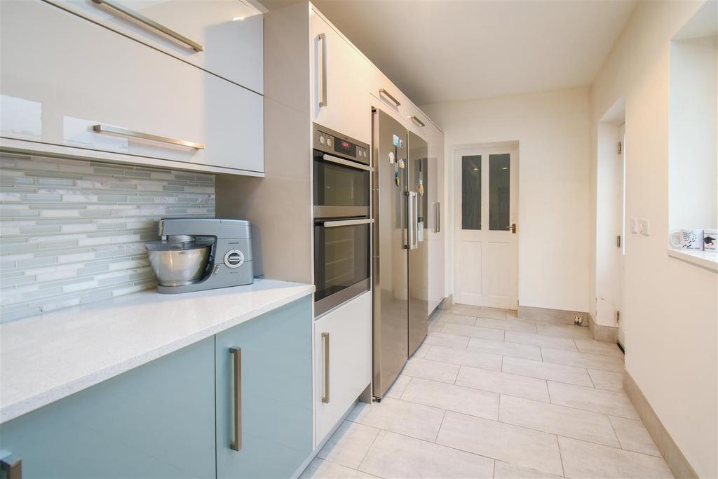 Leamington Road, Blackburn 3 bed terraced house £160,000