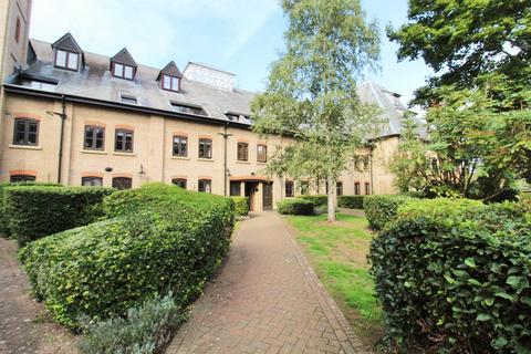 Studio for sale - River Meads, Stanstead Abbotts