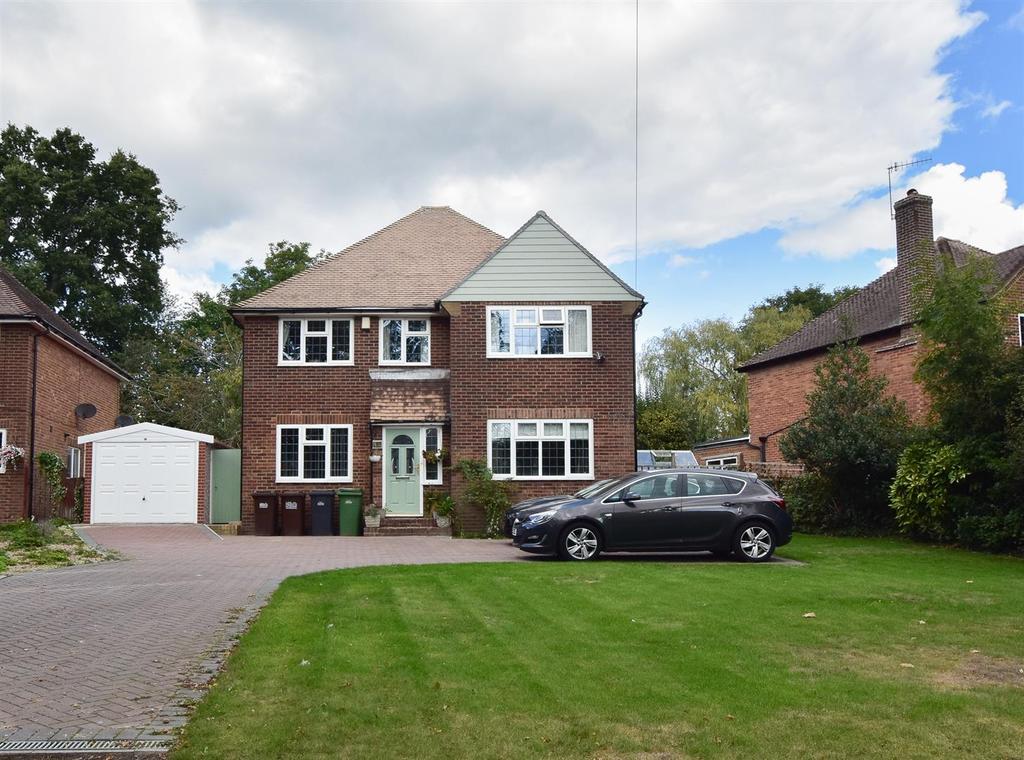 Harley Shute Road, St. LeonardsOnSea 4 bed detached house £575,000