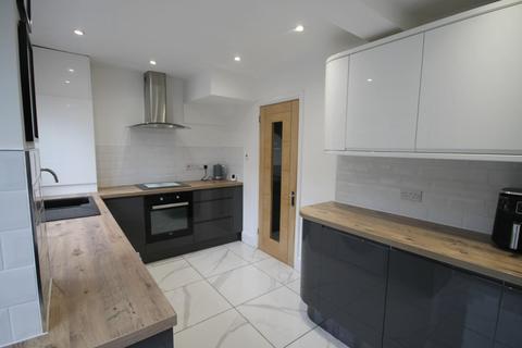 6 Gawsworth, Tamworth, B79 7UH
