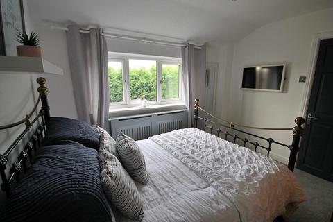 6 Gawsworth, Tamworth, B79 7UH