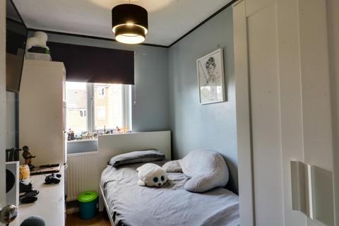 94 Danbury Crescent, South Ockendon, RM15 5XF