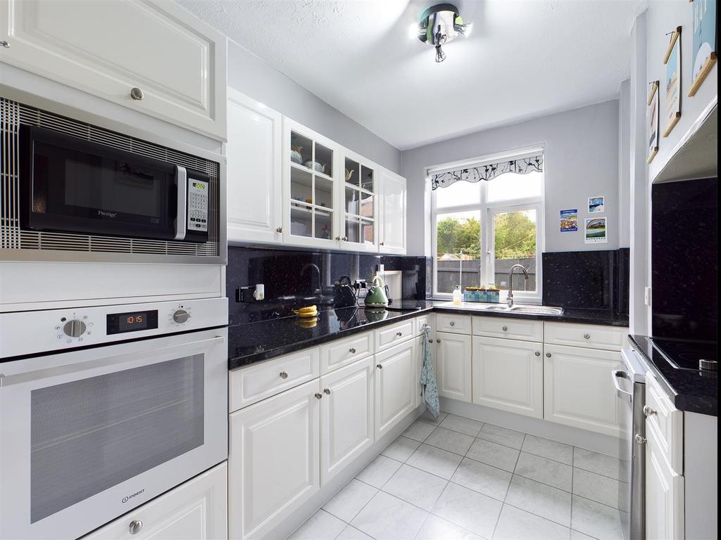 Plessey Crescent, Whitley Bay 3 bed semidetached house for sale £425,000