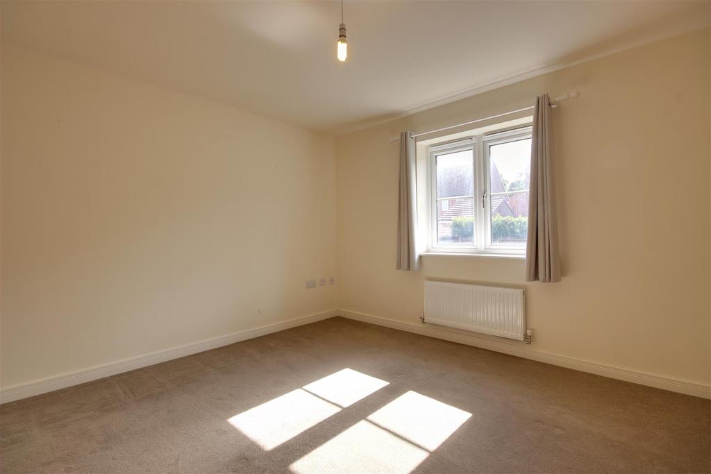5 Cooper Street Bed1.jpg
