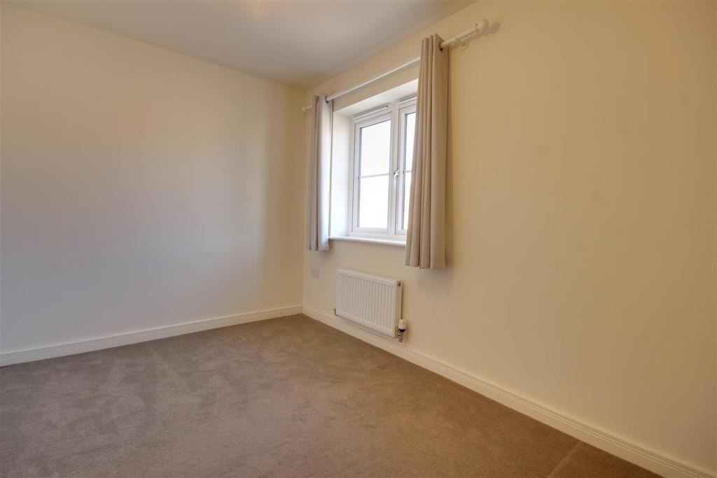 5 Cooper Street Bed2.jpg