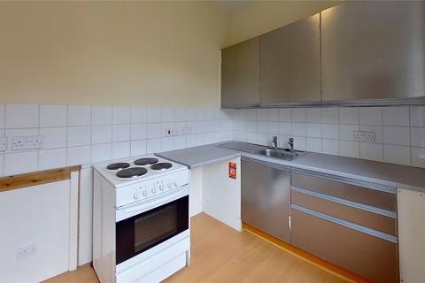2 bedroom flat to rent, Broomfield Crescent, Edinburgh, EH12