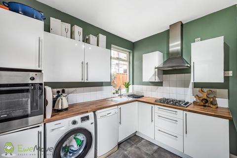 18 Trinity Road, London, N22 8LB