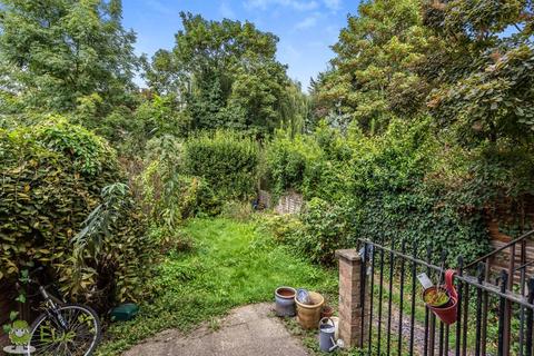 18 Trinity Road, London, N22 8LB