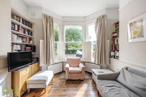 18 Trinity Road, London, N22 8LB