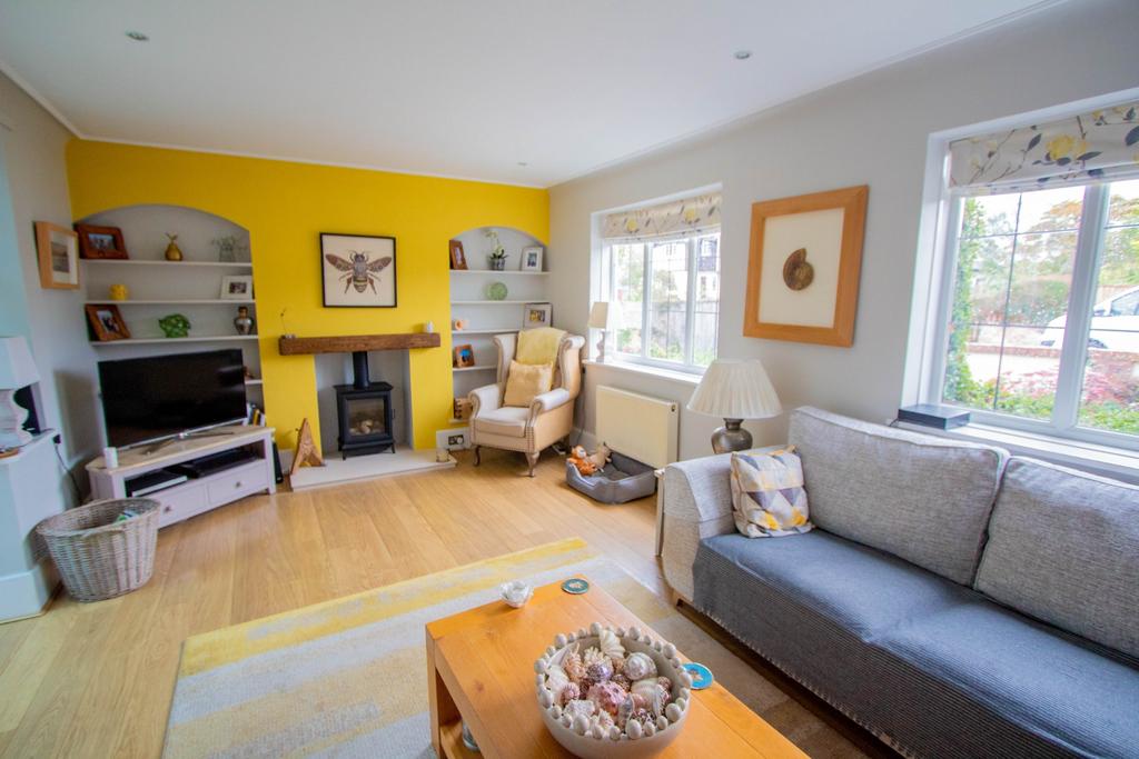 Livonia Road, Sidmouth 4 bed detached house £875,000