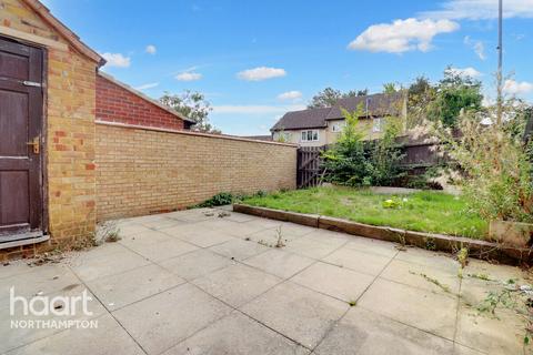 19 Crowthorp Road, Northampton, NN3 5DU