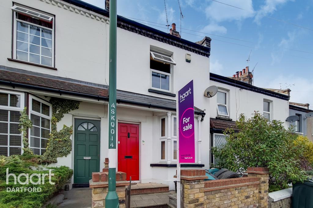 Stanhope Road, 2 bed terraced house £280,000
