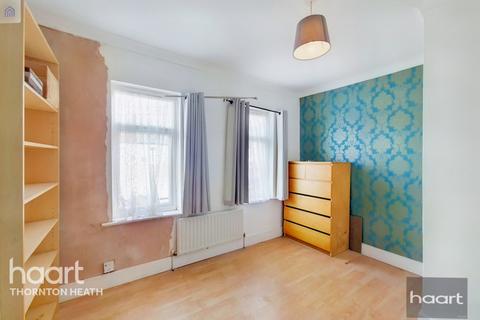 18 The Drive, Thornton Heath, CR7 8LA