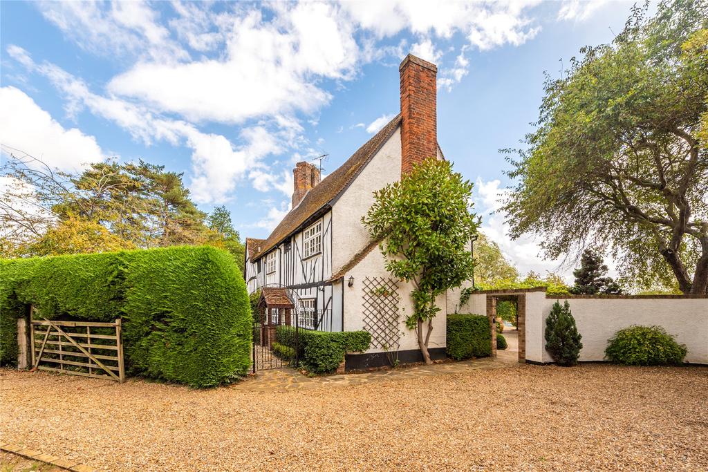 southill-road-broom-biggleswade-bedfordshire-sg18-5-bed-detached