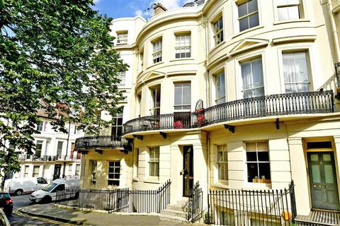 1 bedroom ground floor flat for sale - Powis Square, Brighton, East Sussex