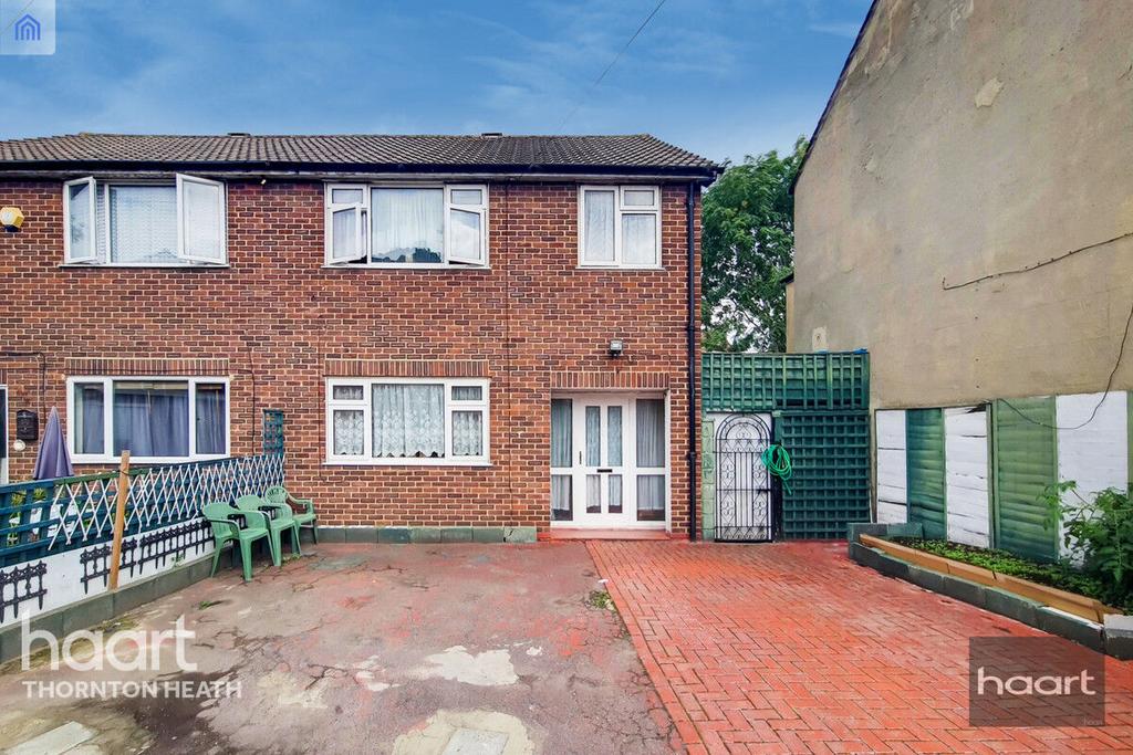 Rosebery Avenue, Thornton Heath 3 bed semidetached house for sale £