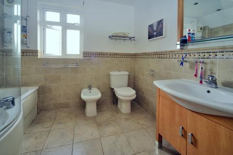 7 Quarry Rise, Cheam, Sutton, SM1 2DW