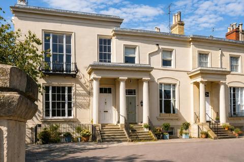 4 bedroom terraced house for sale, Lansdown Parade, Cheltenham, Gloucestershire, GL50