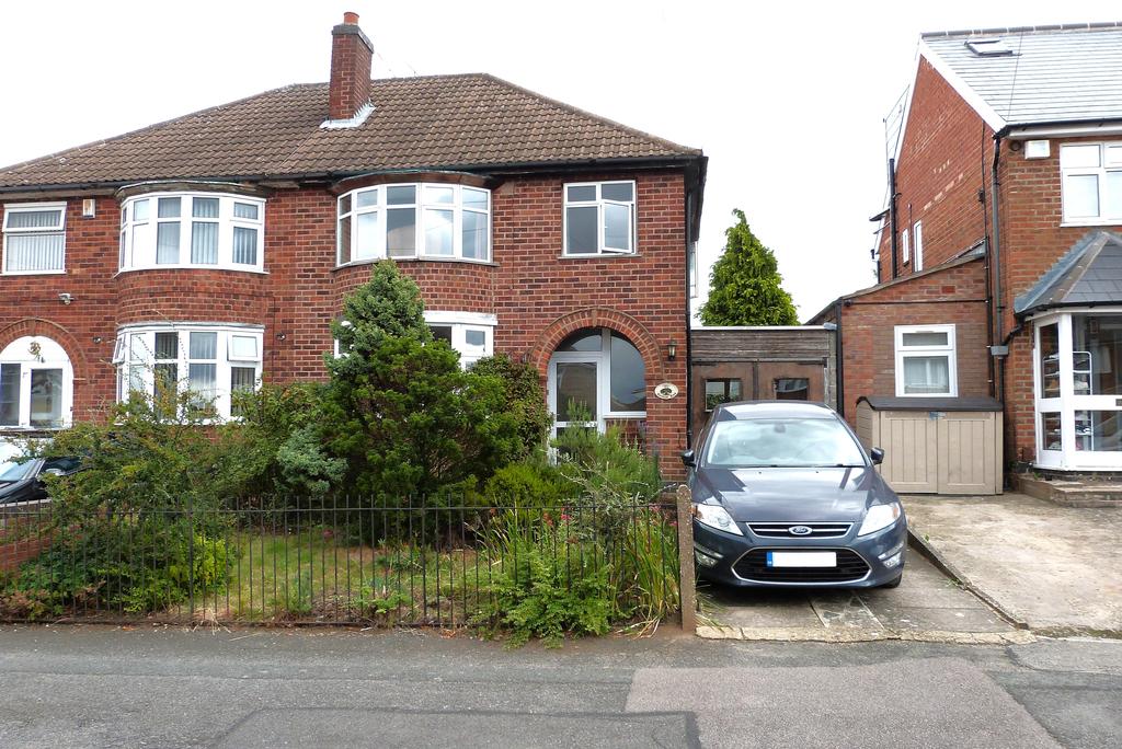 Parkstone Road, Leicester 3 bed semidetached house £300,000