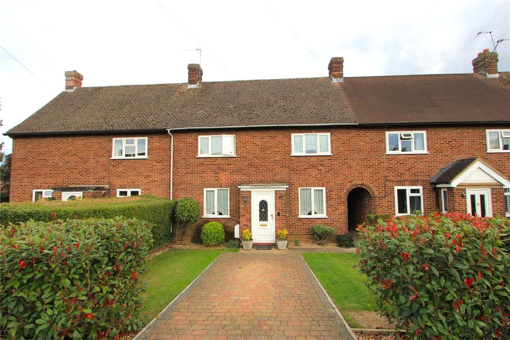 Wadnall Way, Knebworth, Hertfordshire, SG3 3 bed terraced house £500,000