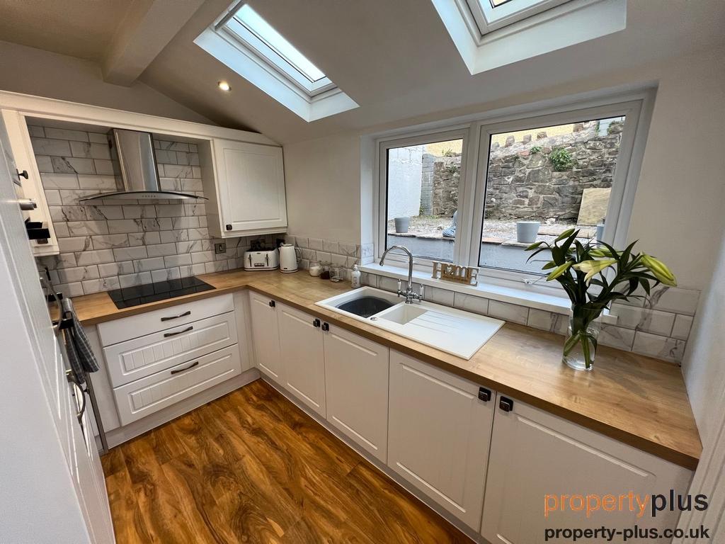 Llanfair Road, Penygraig Tonypandy 3 bed terraced house £189,950