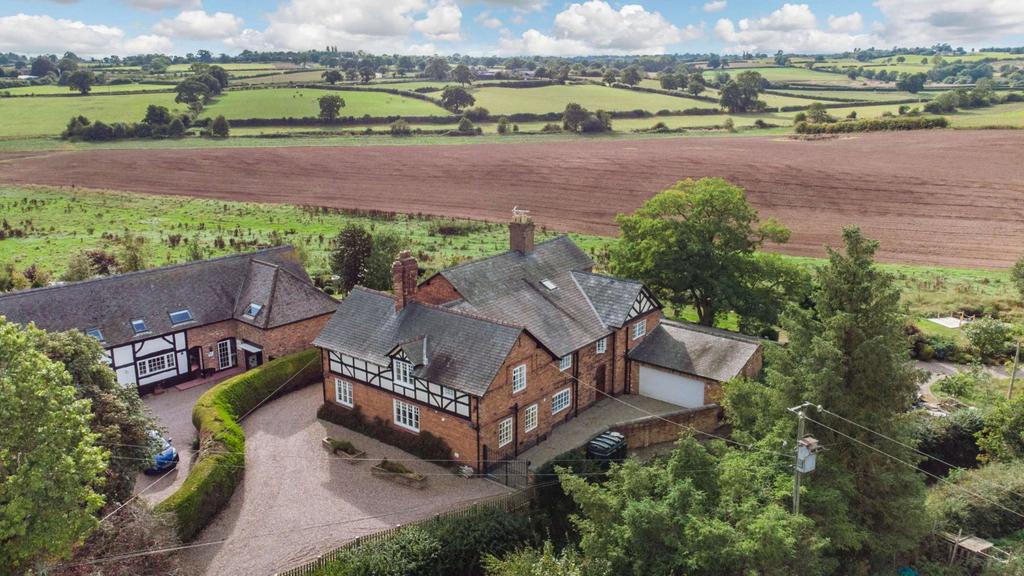 Bickley Town Lane, Malpas, Cheshire 6 bed detached house for sale £