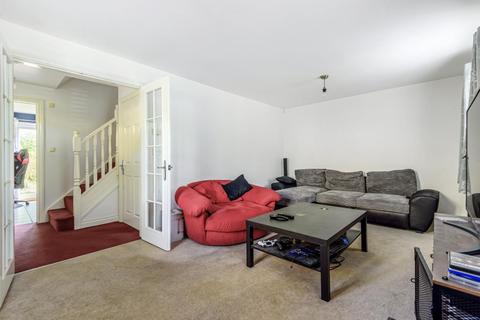 3 bedroom end of terrace house for sale - Carterton,  Oxfordshire,  OX18